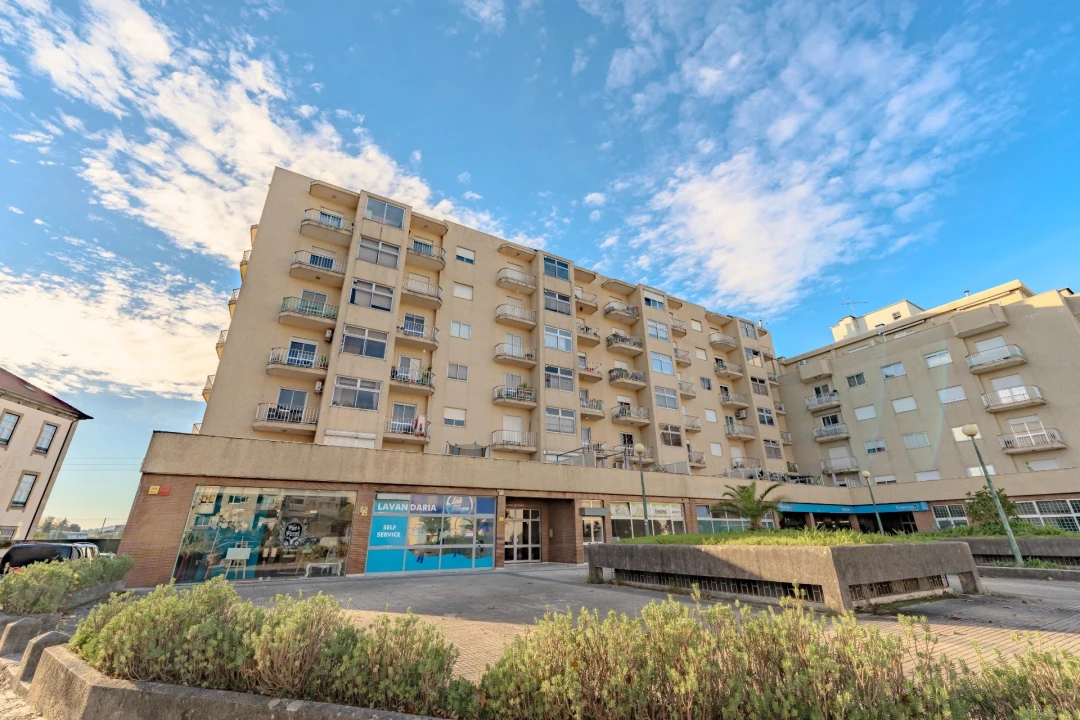 Apartamento T3 para Venda em Braga (Maximinos, Sé e Cividade) Foto 11