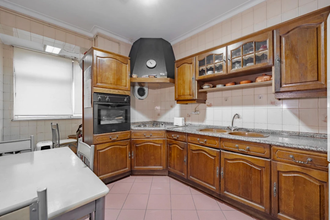 Apartamento T3 para Venda em Braga (Maximinos, Sé e Cividade) Foto 15