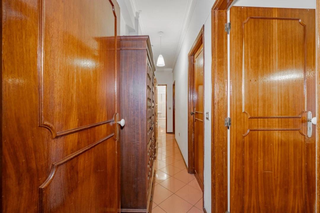 Apartamento T3 para Venda em Braga (Maximinos, Sé e Cividade) Foto 17