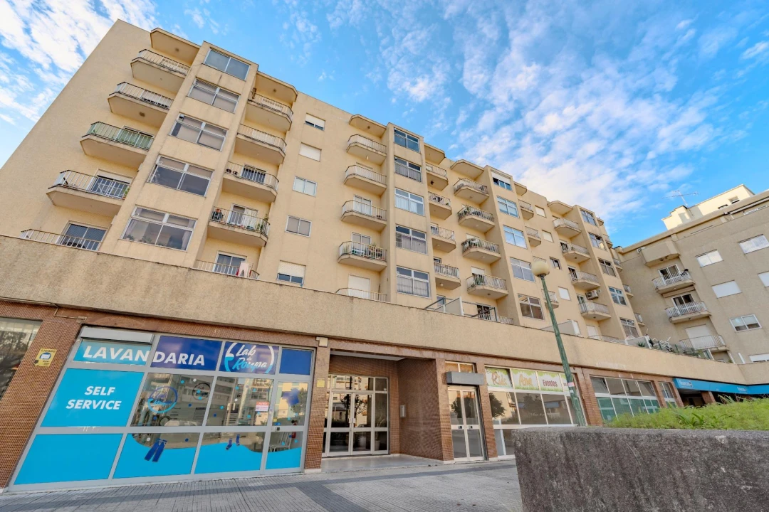 Apartamento T3 para Venda em Braga (Maximinos, Sé e Cividade) Foto 28