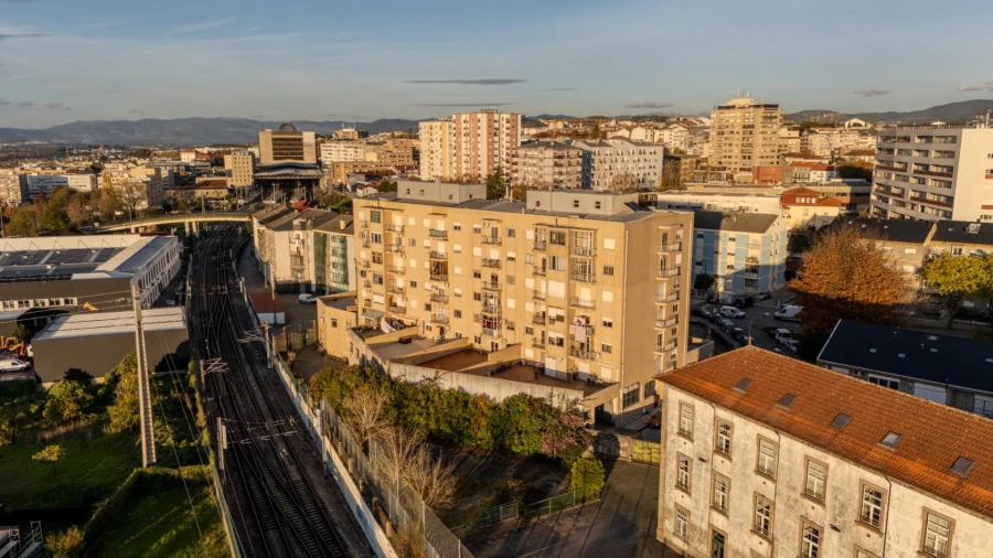 Apartamento T3 para Venda em Braga (Maximinos, Sé e Cividade) Foto 26