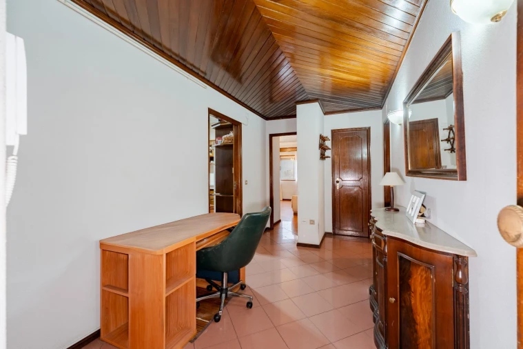 Apartamento T3 para Venda em Braga (Maximinos, Sé e Cividade) Foto 6