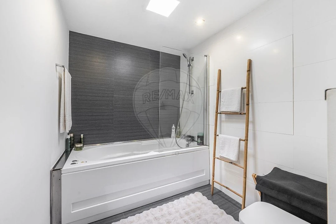 Moradia T3 para Venda em Sande (São Martinho) Foto 28