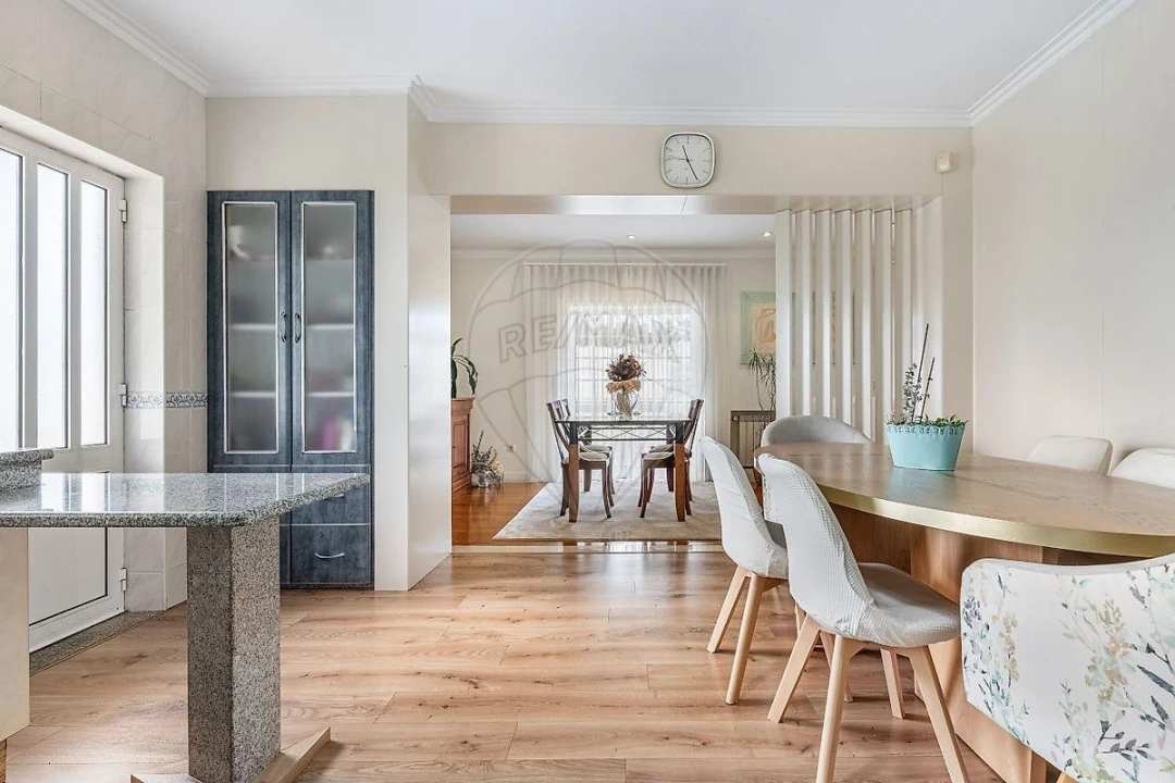 Moradia T5 para Venda em Ferreiros e Gondizalves Foto 17