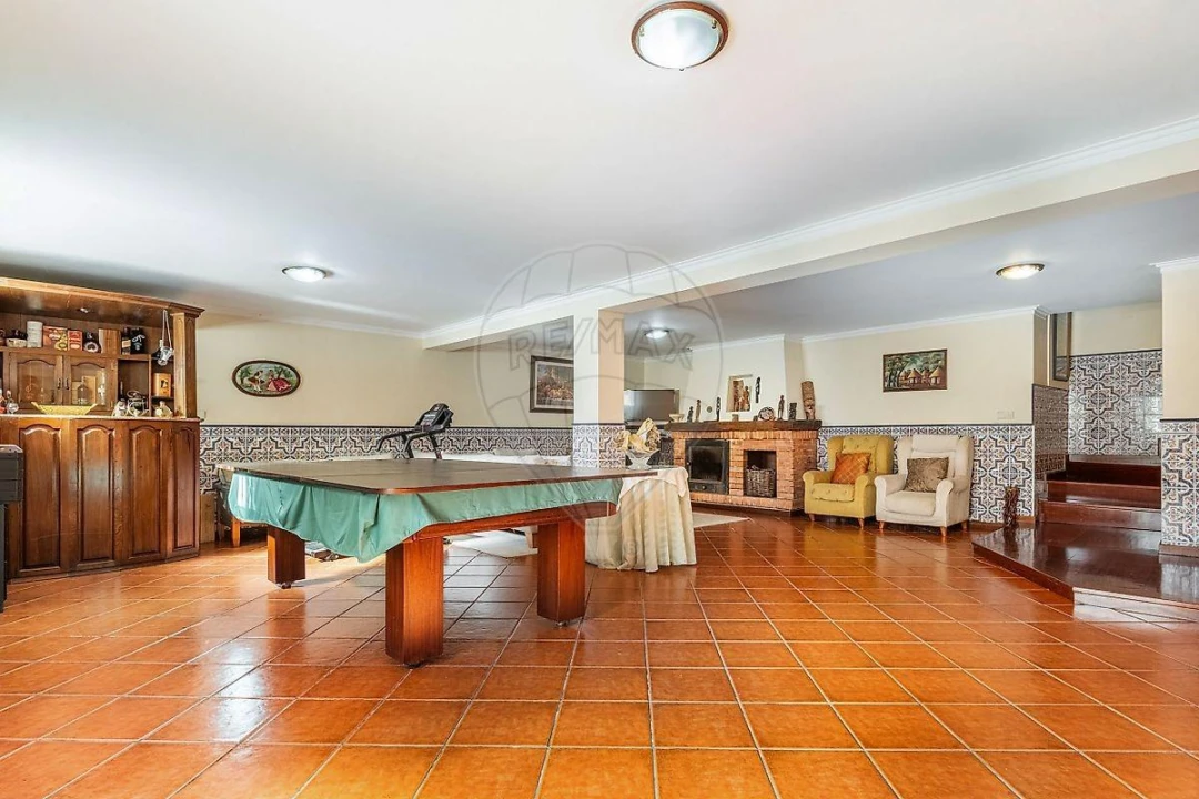 Moradia T5 para Venda em Ferreiros e Gondizalves Foto 33