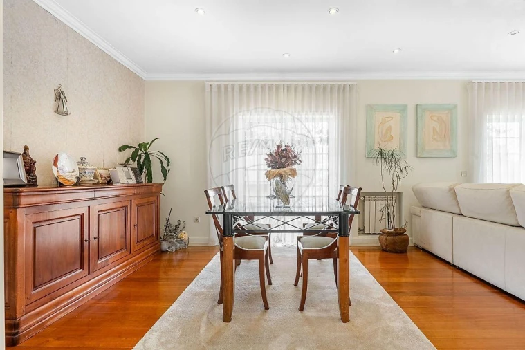 Moradia T5 para Venda em Ferreiros e Gondizalves Foto 13