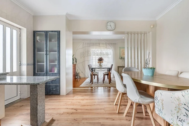 Moradia T5 para Venda em Ferreiros e Gondizalves Foto 17