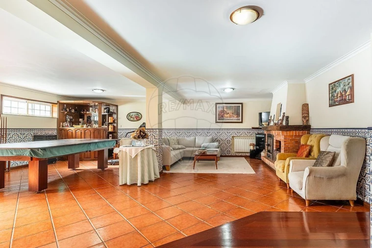 Moradia T5 para Venda em Ferreiros e Gondizalves Foto 28