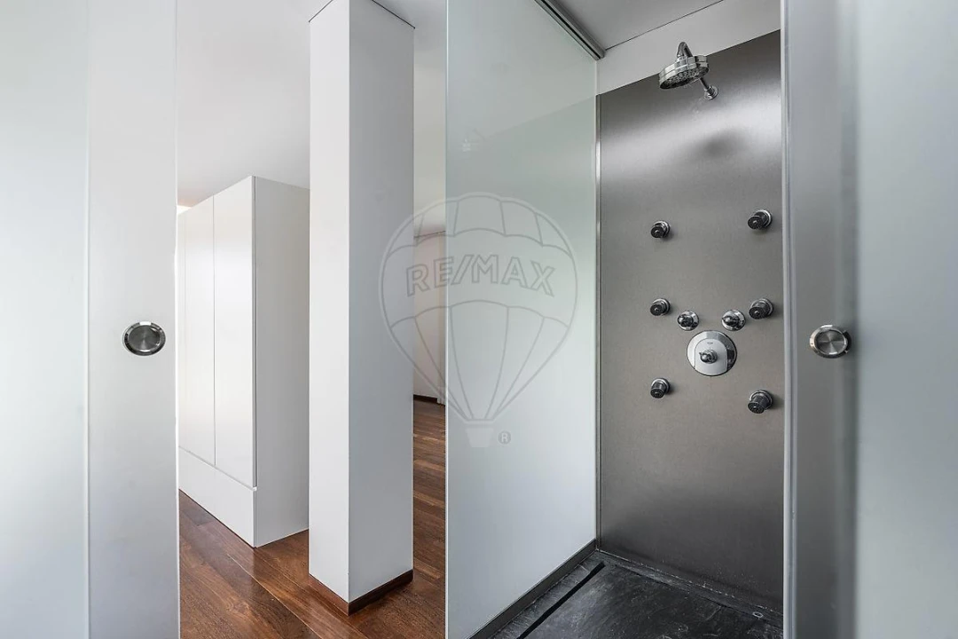 Moradia T4 para Venda em Santa Eulália Foto 32