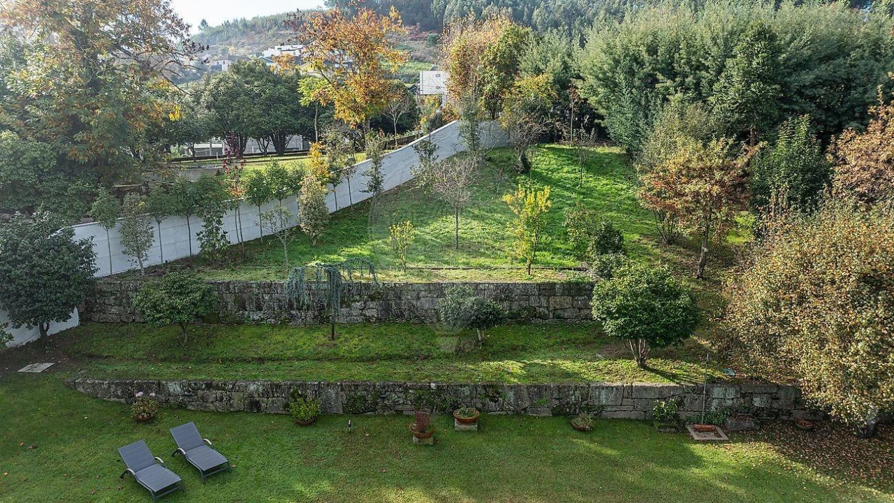 Moradia T4 para Venda em Santa Eulália Foto 9