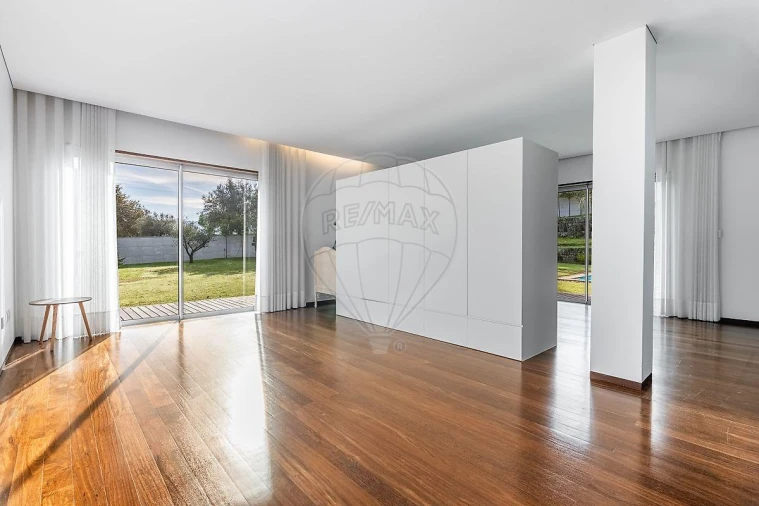 Moradia T4 para Venda em Santa Eulália Foto 29