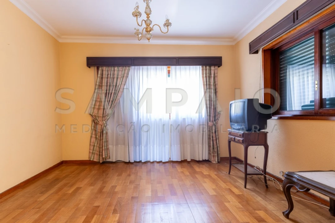 Moradia T3 para Venda em Fânzeres e São Pedro da Cova Foto 18