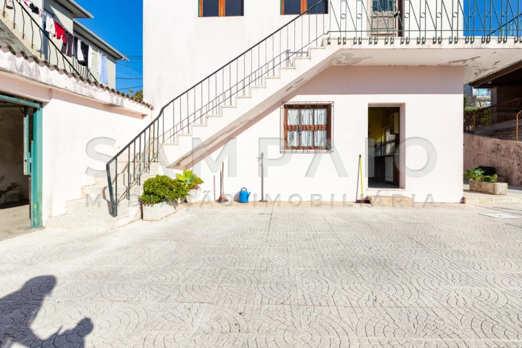 Moradia T3 para Venda em Fânzeres e São Pedro da Cova Foto 7