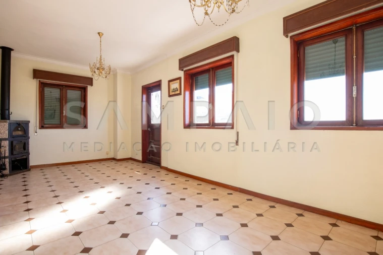 Moradia T3 para Venda em Fânzeres e São Pedro da Cova Foto 15