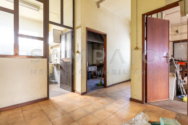 Moradia T3 para Venda em Fânzeres e São Pedro da Cova Foto 28