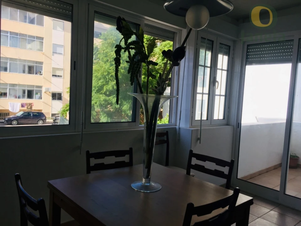 Apartamento T2 para Venda em Faro (Sé e São Pedro) Foto 4