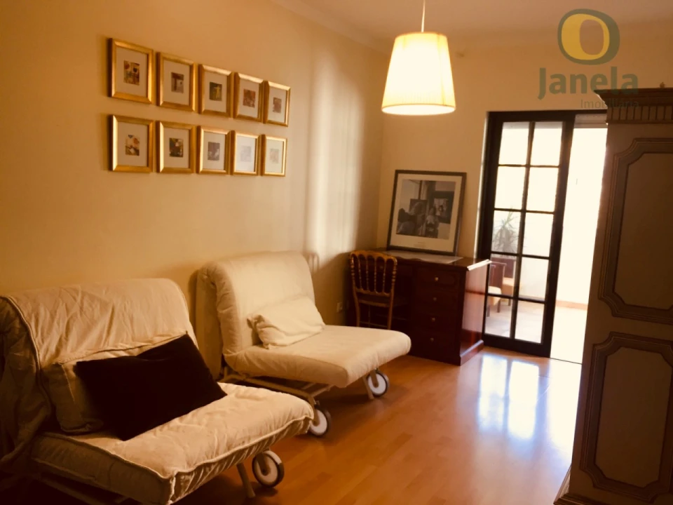 Apartamento T2 para Venda em Faro (Sé e São Pedro) Foto 12