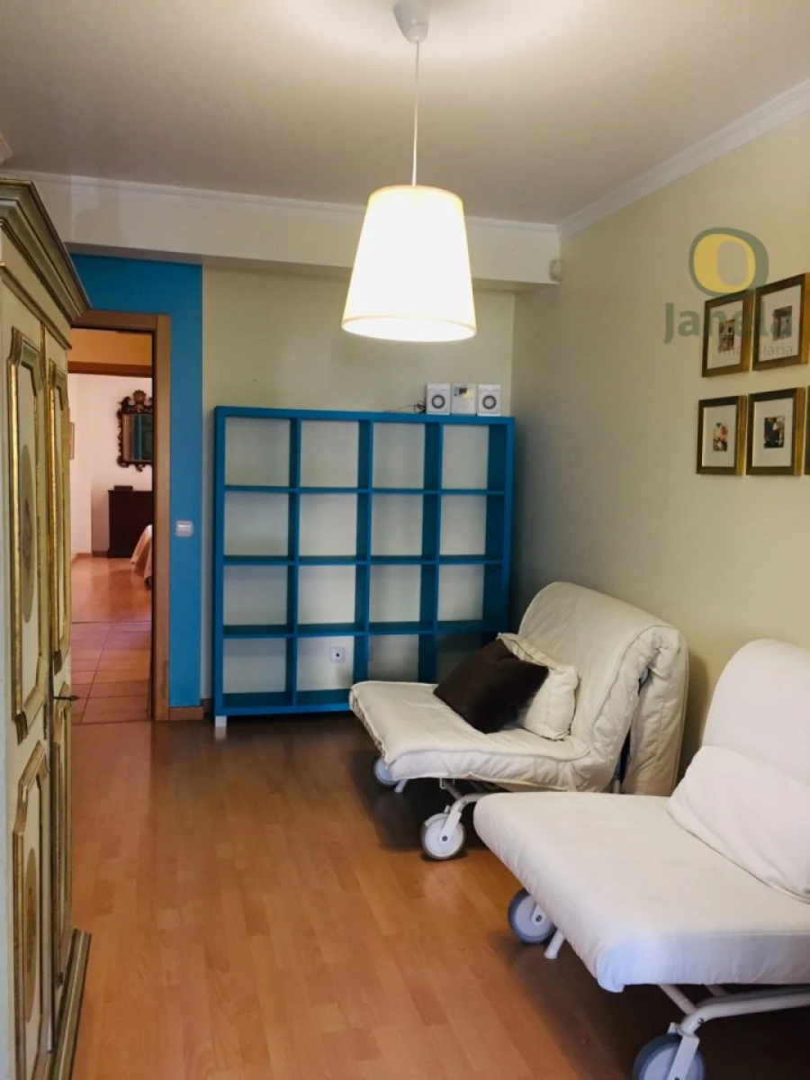 Apartamento T2 para Venda em Faro (Sé e São Pedro) Foto 6