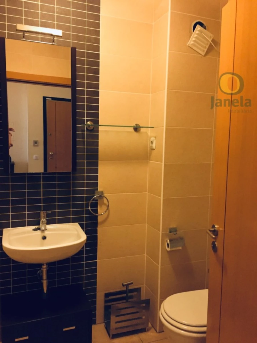 Apartamento T2 para Venda em Faro (Sé e São Pedro) Foto 8