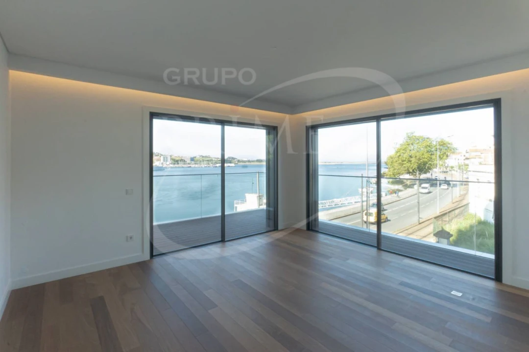 Apartamento T4 para Arrendamento em Lordelo do Ouro e Massarelos Foto 6