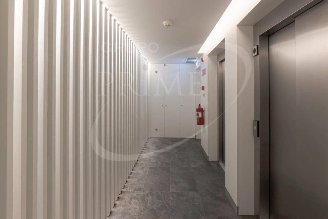 Apartamento T4 para Arrendamento em Lordelo do Ouro e Massarelos Foto 43