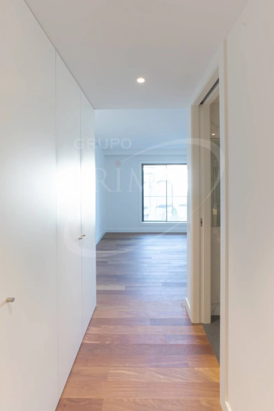 Apartamento T4 para Arrendamento em Lordelo do Ouro e Massarelos Foto 25