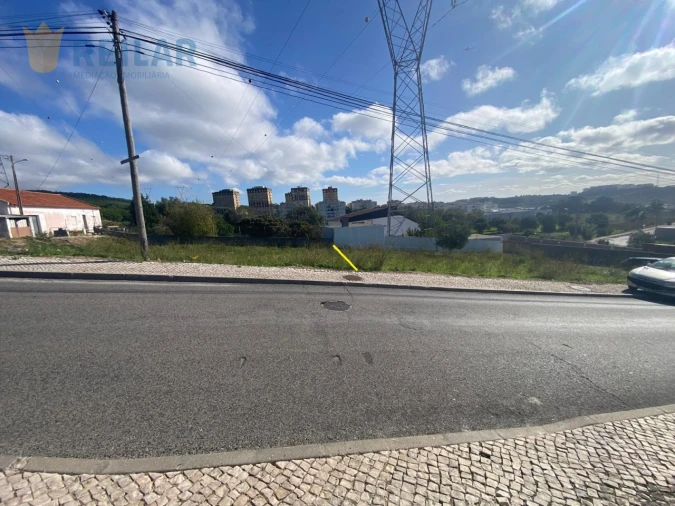 Terreno para Venda em Vialonga Foto 4