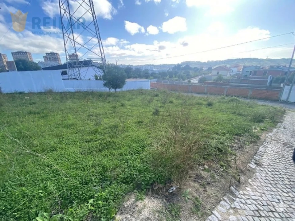 Terreno para Venda em Vialonga Foto 2