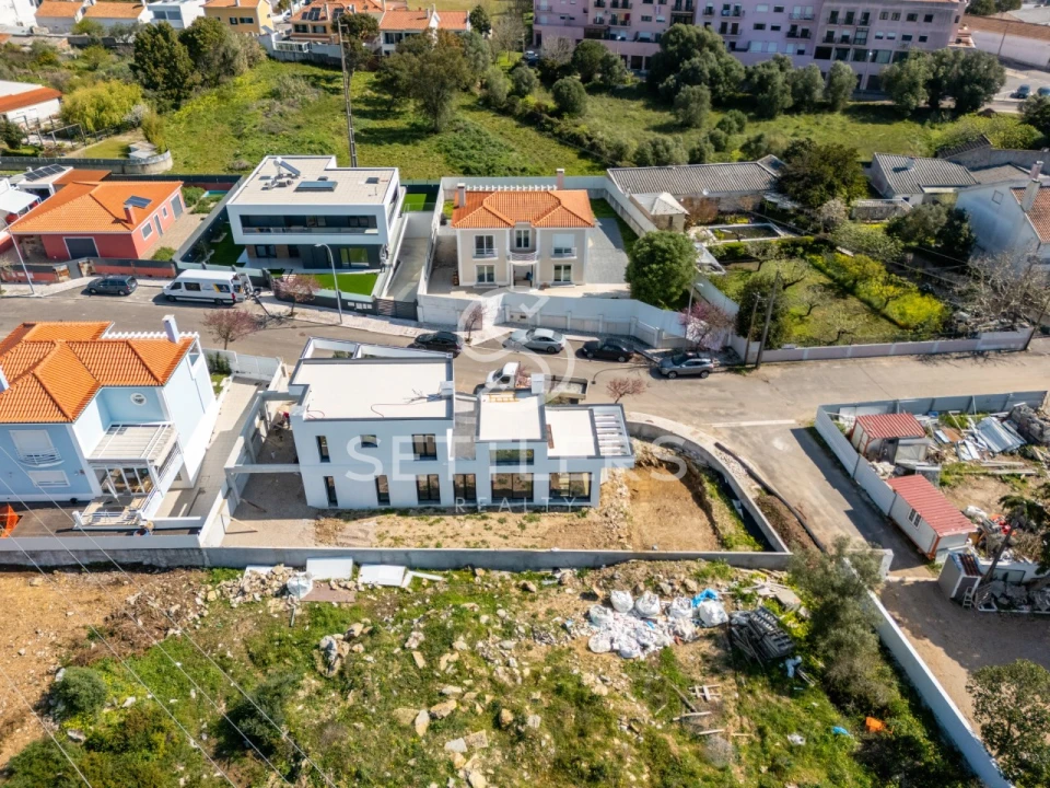 Moradia T3 para Venda em Santa Maria e São Miguel, São Martinho, São Pedro Penaferrim Foto 32