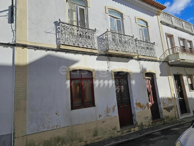 Prédio para Venda em Almodôvar e Graça dos Padrões Foto 3