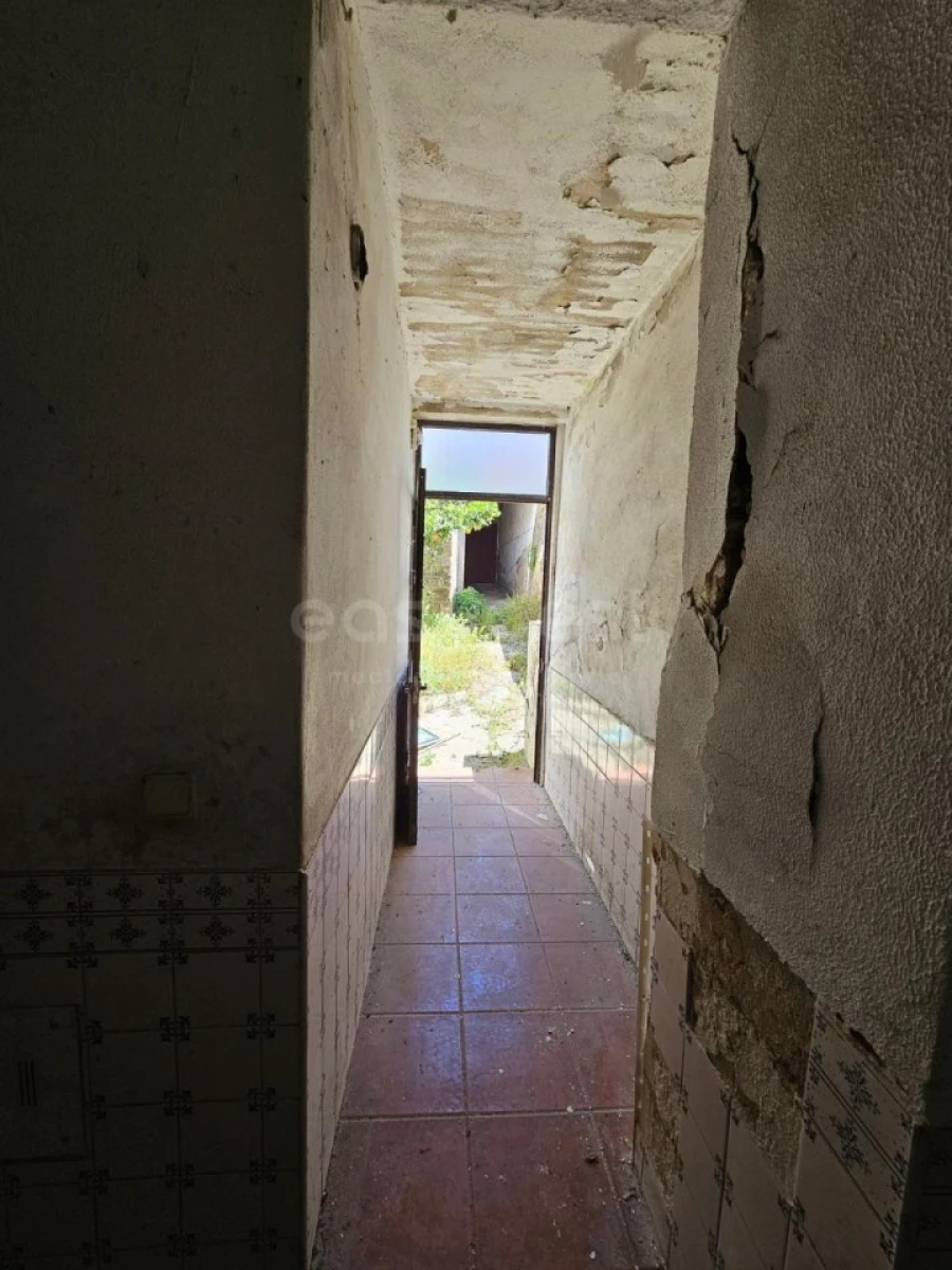 Prédio para Venda em Almodôvar e Graça dos Padrões Foto 12