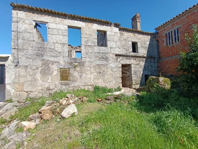 Moradia para Venda em Tabua Foto 1