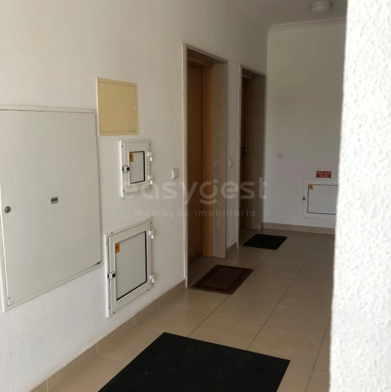 Apartamento T1 para Venda em Ferrel Foto 11