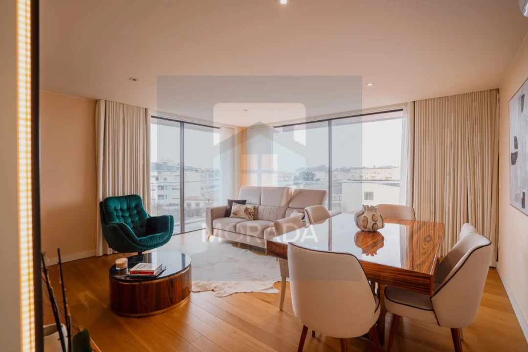 Apartamento T2 para Venda em Custóias, Leça do Balio e Guifões Foto 1