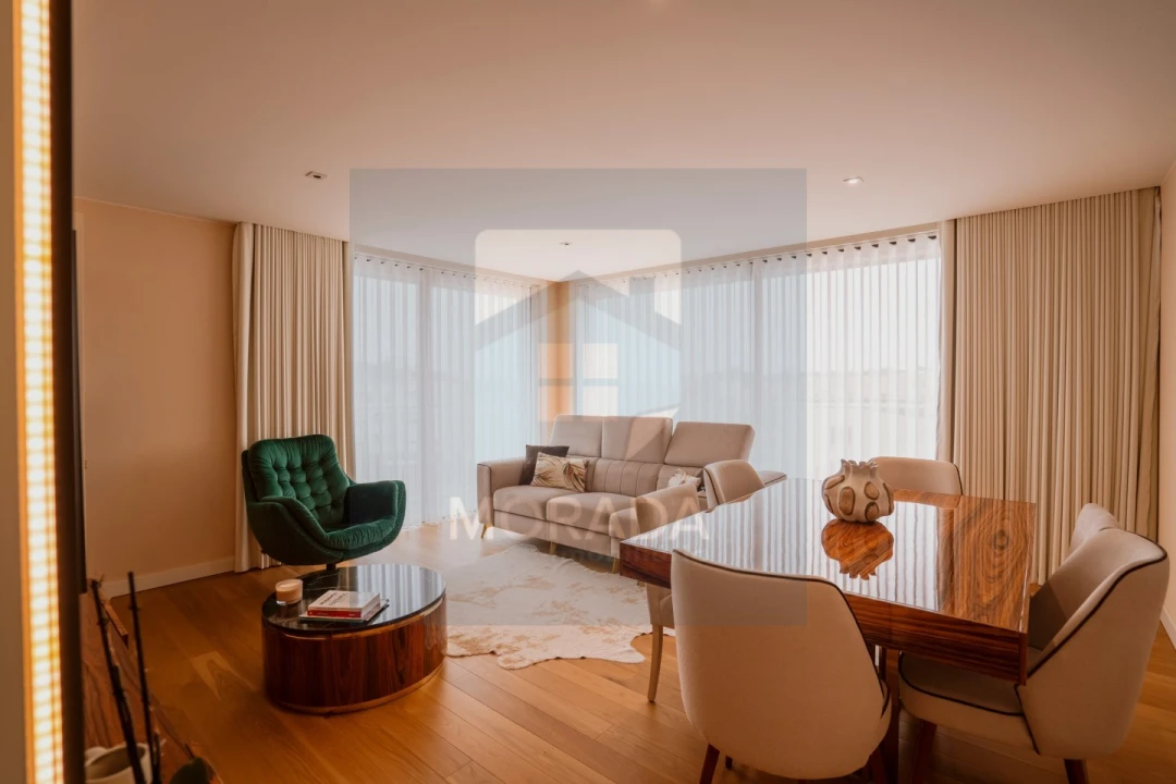 Apartamento T2 para Venda em Custóias, Leça do Balio e Guifões Foto 2