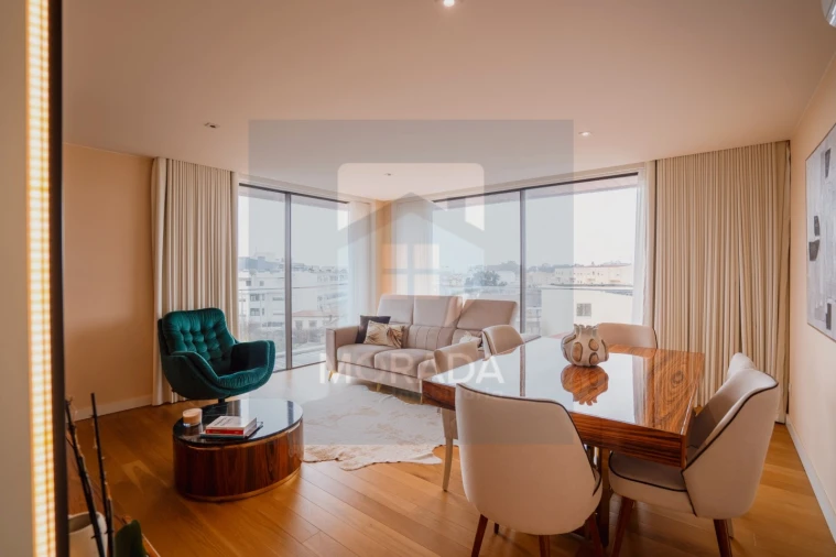 Apartamento T2 para Venda em Custóias, Leça do Balio e Guifões Foto 1