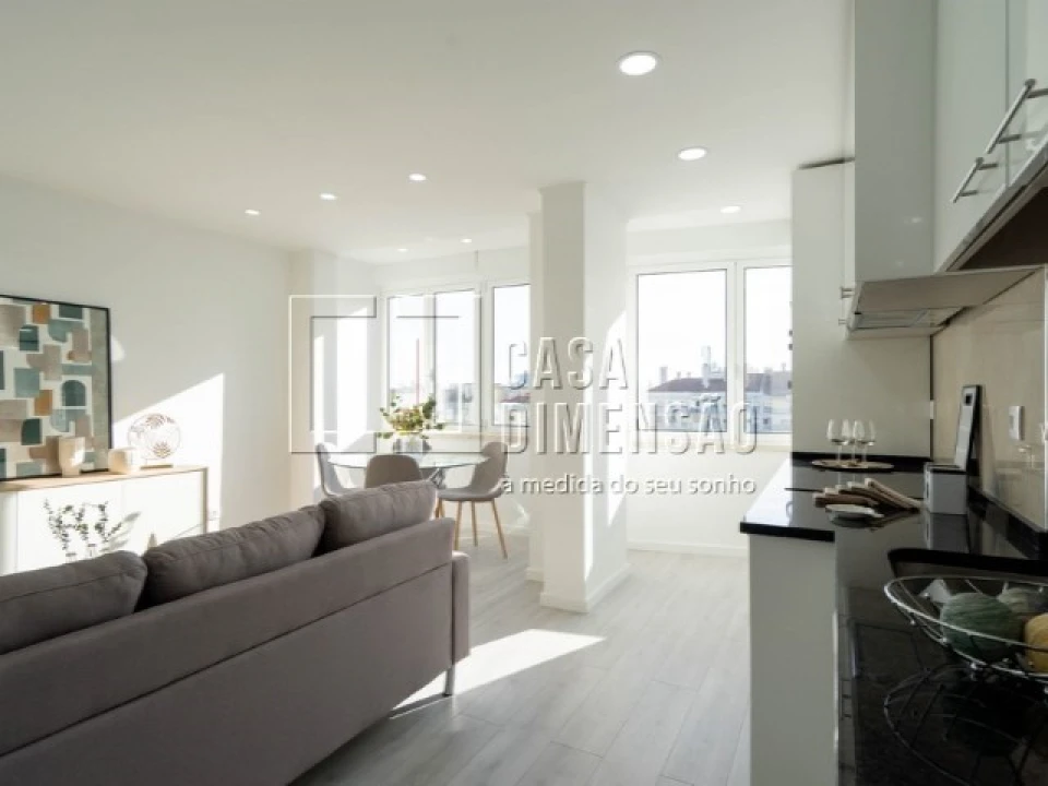 Apartamento T3 para Venda em Benfica Foto 12