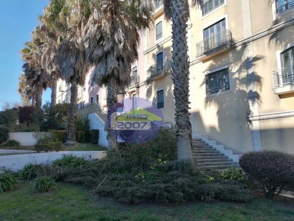 Apartamento T2 para Venda em Oliveira do Douro Foto 24