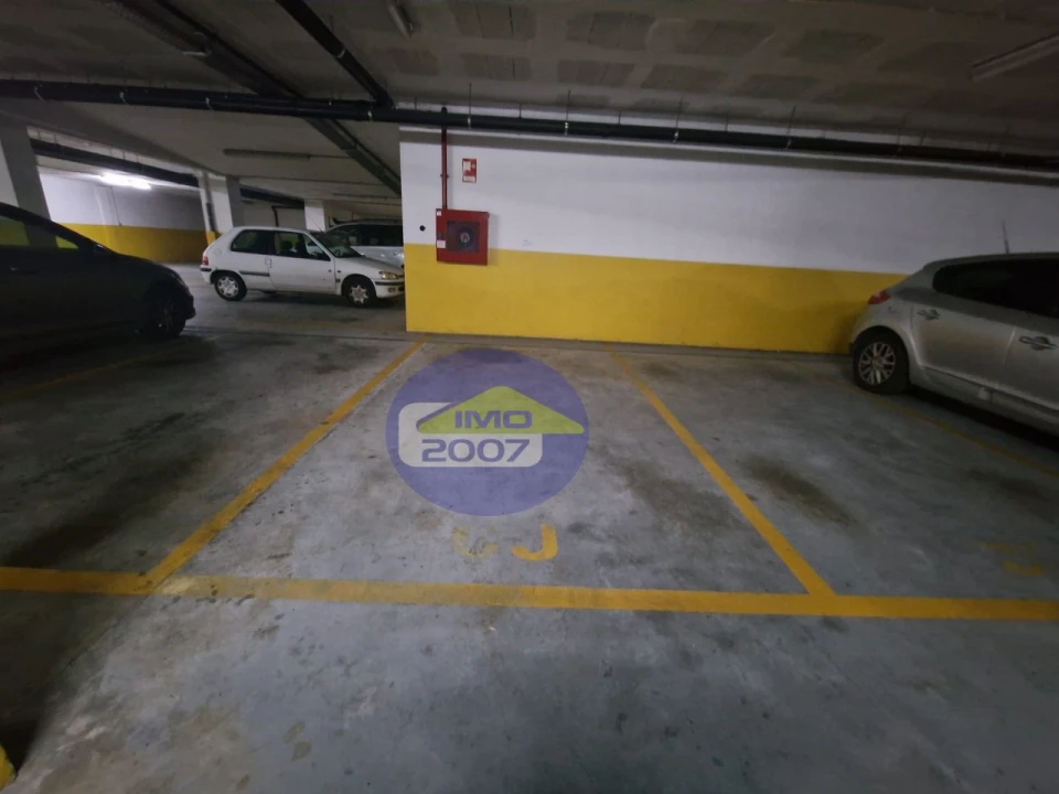 Apartamento T2 para Venda em Oliveira do Douro Foto 20