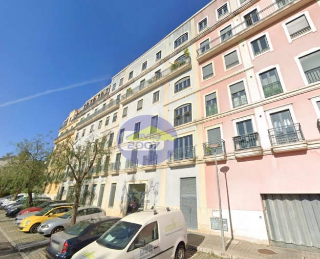 Apartamento T2 para Venda em Oliveira do Douro Foto 1