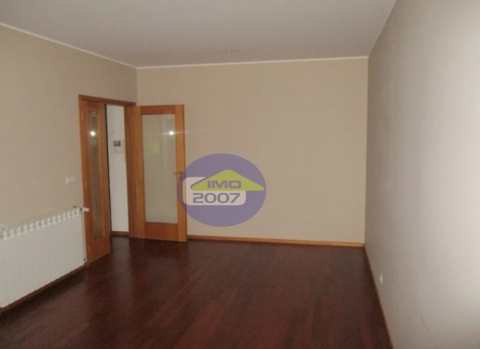 Apartamento T2 para Venda em Oliveira do Douro Foto 5
