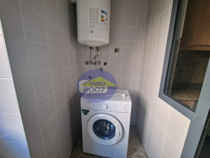 Apartamento T2 para Venda em Oliveira do Douro Foto 9