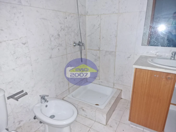 Apartamento T2 para Venda em Oliveira do Douro Foto 14