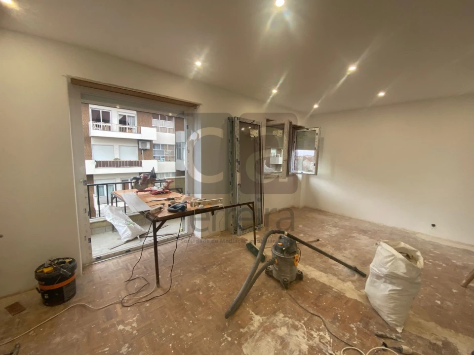 Apartamento T2 para Venda em Marvila, Ribeira Santarém, São Salvador, São Nicolau Foto 2