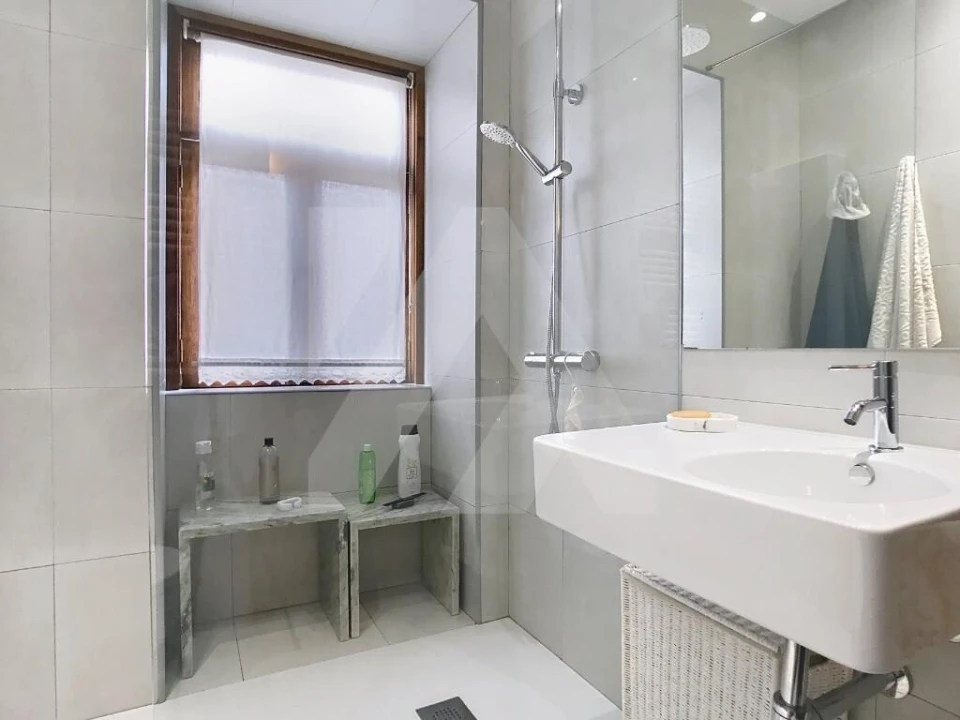 Moradia T4 para Venda em Ovar, São João, Arada e São Vicente de Pereira Jusã Foto 5