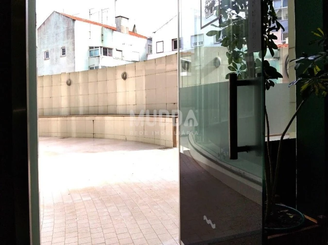 Loja para Venda em Caldas da Rainha - Santo Onofre e Serra do Bouro Foto 6