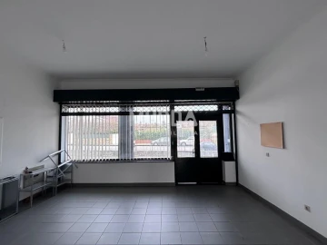 Loja para Venda em Nogueira do Cravo e Pindelo