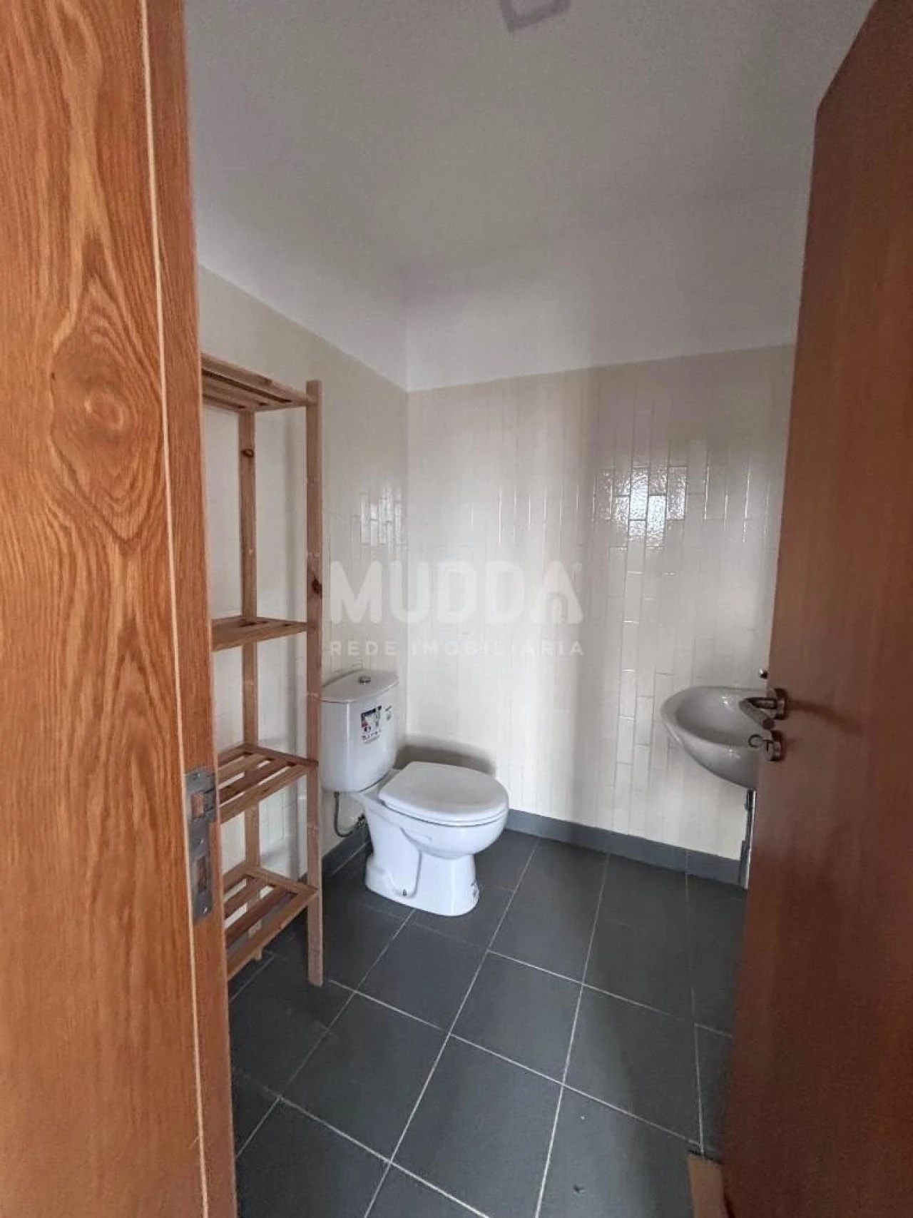 Loja para Venda em Nogueira do Cravo e Pindelo Foto 6