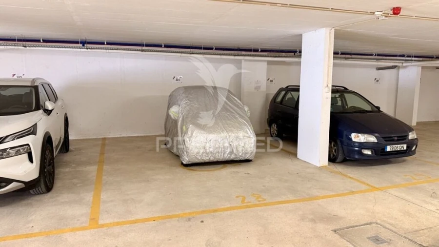 Apartamento T1 para Venda em Mexilhoeira Grande Foto 20