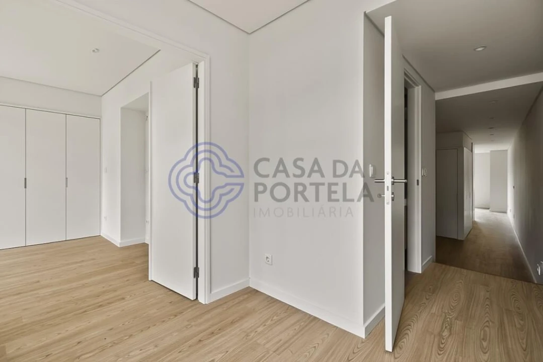 Apartamento T1 para Venda em Cedofeita, Santo Ildefonso, Sé, Miragaia, São Nicolau e Vitória Foto 13
